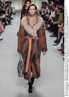 205429 Marineau Starface 2016-03-03 Paris France Fashion week ready to wear AW 2016. Defile de mode pret a porter automne hiver 2016. Lanvin. Lanvin , autumn-winter 2016 Paris, France Editorial use only _sans_perso  Copyright: xMarineaux STAR_205429_031
