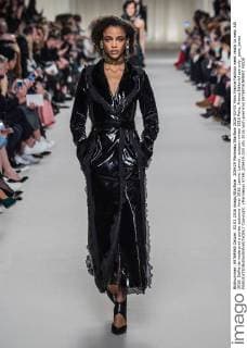 205429 Marineau Starface 2016-03-03 Paris France Fashion week ready to wear AW 2016. Defile de mode pret a porter automne hiver 2016. Lanvin. Lanvin , autumn-winter 2016 Paris, France Editorial use only _sans_perso  Copyright: xMarineaux STAR_205429_033