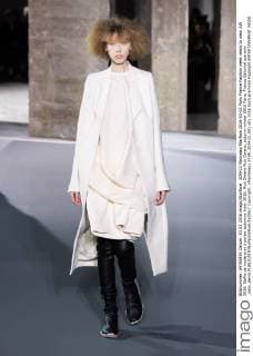 205433 Marineau Starface 2016-03-03 Paris France Fashion week ready to wear AW 2016. Defile de mode pret a porter automne hiver 2016. Rick Owens Rick Owens, autumn-winter 2016 Paris, France Editorial use only _sans_perso  Copyright: xMarineaux STAR_205433_001
