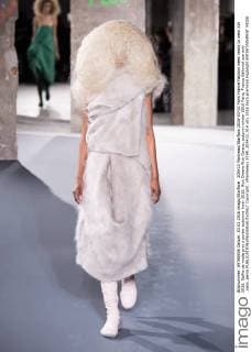 205433 Marineau Starface 2016-03-03 Paris France Fashion week ready to wear AW 2016. Defile de mode pret a porter automne hiver 2016. Rick Owens Rick Owens, autumn-winter 2016 Paris, France Editorial use only _sans_perso  Copyright: xMarineaux STAR_205433_014