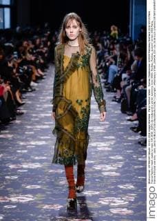Paris Fashion Week - Rochas Modenschau 205434 Marineau Starface 2016-03-03 Paris France Fashion week ready to wear AW 2016. Defile de mode pret a porter automne hiver 2016. Rochas. Rochas, autumn-winter 2016 Paris, France Editorial use only _sans_perso  Copyright: xMarineaux STAR_205434_035