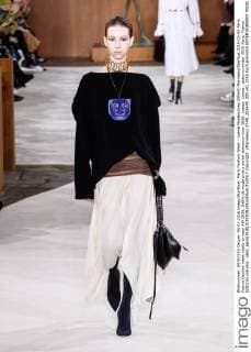 Paris Fashion Week - Loewe Modenschau 205440 Marineau Starface 2016-03-04 Paris France Fashion week ready to wear AW 2016. Defile de mode pret a porter automne hiver 2016. Loewe. Loewe , autumn-winter 2016 Paris, France Editorial use only _sans_perso  Copyright: xMarineaux STAR_205440_005