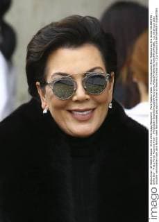 Paris Fashion Week - Promis besuchen Dior Modenschau Kris Jenner CELEBRITES : Defile Dior - Pret a Porter Automne Hiver - 04 03 2016 GwendolineLeGoff Panoramic 