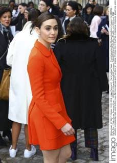 Paris Fashion Week - Promis besuchen Dior Modenschau Emmy Rossum CELEBRITES : Defile Dior - Pret a Porter Automne Hiver - 04 03 2016 GwendolineLeGoff Panoramic 