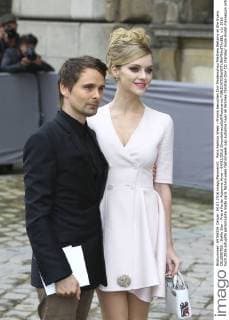 Paris Fashion Week - Promis besuchen Dior Modenschau Matthew Bellamy et Elle Evans CELEBRITES : Defile Dior - Pret a Porter Automne Hiver - 04 03 2016 GwendolineLeGoff Panoramic 