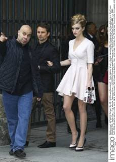 Paris Fashion Week - Promis besuchen Dior Modenschau Matthew Bellamy et Elle Evans CELEBRITES : Defile Dior - Pret a Porter Automne Hiver - 04 03 2016 GwendolineLeGoff Panoramic 
