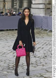 Paris Fashion Week - Promis besuchen Dior Modenschau Flora Coquerel CELEBRITES : Defile Dior - Pret a Porter Automne Hiver - 04 03 2016 GwendolineLeGoff Panoramic 