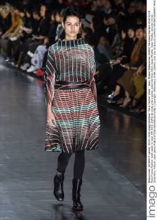 Paris Fashion Week - Issey Miyake Modenschau 205451 Marineau Starface 2016-03-04 Paris France Fashion week ready to wear AW 2016. Defile de mode pret a porter automne hiver 2016. Issey Miyake. Issey Miyake, autumn-winter 2016 Paris, France _sans_perso  Copyright: xMarineaux STAR_205451_016