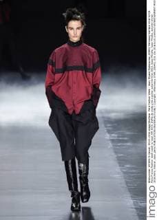 Paris Fashion Week - Issey Miyake Modenschau 205451 Marineau Starface 2016-03-04 Paris France Fashion week ready to wear AW 2016. Defile de mode pret a porter automne hiver 2016. Issey Miyake. Issey Miyake, autumn-winter 2016 Paris, France _sans_perso  Copyright: xMarineaux STAR_205451_018