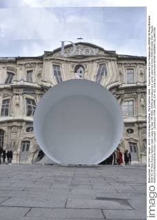 Paris Fashion Week - Promis besuchen Dior Modenschau 205450 De Rosa Starface 2016-03-04 Paris France Fashion week ready to wear AW 2016. Defile de mode pret a porter automne hiver 2016.Christian Dior. People.  Copyright: xDexRosax STAR_205450_074
