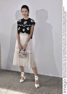 Paris Fashion Week - Promis besuchen Dior Modenschau 205450 De Rosa Starface 2016-03-04 Paris France Fashion week ready to wear AW 2016. Defile de mode pret a porter automne hiver 2016.Christian Dior. People.  Copyright: xDexRosax STAR_205450_080