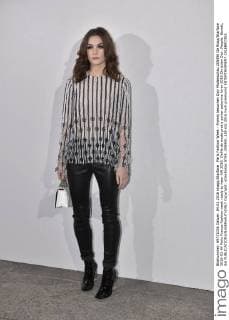 Paris Fashion Week - Promis besuchen Dior Modenschau 205450 De Rosa Starface 2016-03-04 Paris France Fashion week ready to wear AW 2016. Defile de mode pret a porter automne hiver 2016.Christian Dior. People. Benett, Sai  Copyright: xDexRosax STAR_205450_128