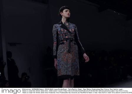 Paris Fashion Week - Raul Mishra Modenschau Raul Mishra, Paris fashion week , Ready to wear Fall Winter 2016 Paris , 644 Cordon Cordon Press  alfonsoxjimenezxvalero Raul Mishra show, Ready to wear Fall Winter 2016 Paris