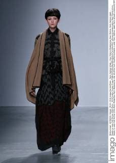 Paris Fashion Week - Raul Mishra Modenschau Raul Mishra, Paris fashion week , Ready to wear Fall Winter 2016 Paris , 644 Cordon Cordon Press  alfonsoxjimenezxvalero Raul Mishra show, Ready to wear Fall Winter 2016 Paris