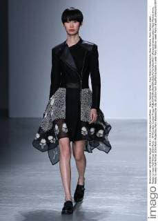 Paris Fashion Week - Raul Mishra Modenschau Raul Mishra, Paris fashion week , Ready to wear Fall Winter 2016 Paris , 644 Cordon Cordon Press  alfonsoxjimenezxvalero Raul Mishra show, Ready to wear Fall Winter 2016 Paris