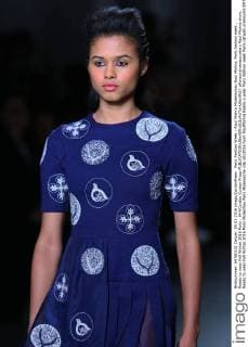 Paris Fashion Week - Raul Mishra Modenschau Raul Mishra, Paris fashion week , Ready to wear Fall Winter 2016 Paris , 644 Cordon Cordon Press  alfonsoxjimenezxvalero Raul Mishra show, Ready to wear Fall Winter 2016 Paris