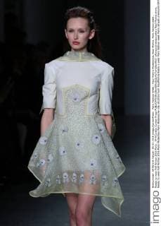 Paris Fashion Week - Raul Mishra Modenschau Raul Mishra, Paris fashion week , Ready to wear Fall Winter 2016 Paris , 644 Cordon Cordon Press  alfonsoxjimenezxvalero Raul Mishra show, Ready to wear Fall Winter 2016 Paris