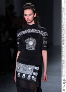 Paris Fashion Week - Raul Mishra Modenschau Raul Mishra, Paris fashion week , Ready to wear Fall Winter 2016 Paris , 644 Cordon Cordon Press  alfonsoxjimenezxvalero Raul Mishra show, Ready to wear Fall Winter 2016 Paris