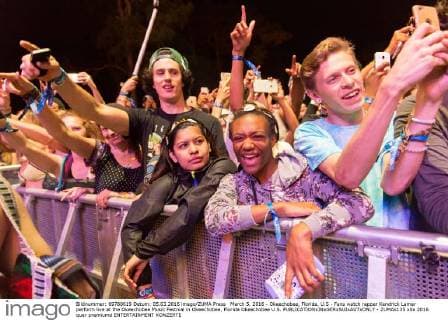 March 5, 2016 - Okeechobee, Florida, U.S - Fans watch rapper Kendrick Lamar perform live at the Okeechobee Music Festival in Okeechobee, Florida Okeechobee U.S. - ZUMAs135