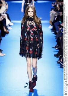 Paris Fashion Week - Elie Saab Modenschau 205459 Marineau Starface 2016-03-04 Paris France Fashion week ready to wear AW 2016. Defile de mode pret a porter automne hiver 2016. Elie Saab. _sans_perso  Copyright: xMarineaux STAR_205459_002