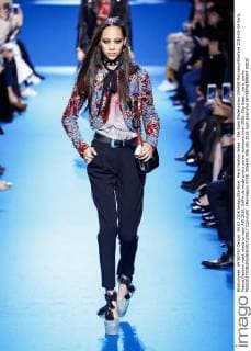 Paris Fashion Week - Elie Saab Modenschau 205459 Marineau Starface 2016-03-04 Paris France Fashion week ready to wear AW 2016. Defile de mode pret a porter automne hiver 2016. Elie Saab. _sans_perso  Copyright: xMarineaux STAR_205459_006