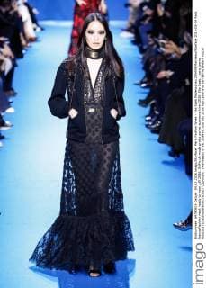 Paris Fashion Week - Elie Saab Modenschau 205459 Marineau Starface 2016-03-04 Paris France Fashion week ready to wear AW 2016. Defile de mode pret a porter automne hiver 2016. Elie Saab. _sans_perso  Copyright: xMarineaux STAR_205459_038