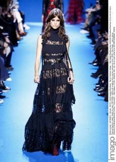 Paris Fashion Week - Elie Saab Modenschau 205459 Marineau Starface 2016-03-04 Paris France Fashion week ready to wear AW 2016. Defile de mode pret a porter automne hiver 2016. Elie Saab. _sans_perso  Copyright: xMarineaux STAR_205459_041