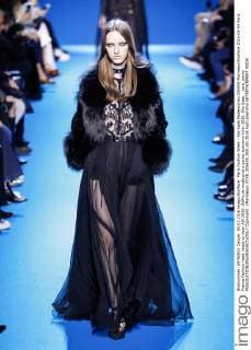 Paris Fashion Week - Elie Saab Modenschau 205459 Marineau Starface 2016-03-04 Paris France Fashion week ready to wear AW 2016. Defile de mode pret a porter automne hiver 2016. Elie Saab. _sans_perso  Copyright: xMarineaux STAR_205459_050