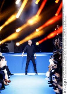 Paris Fashion Week - Elie Saab Modenschau 205459 Marineau Starface 2016-03-04 Paris France Fashion week ready to wear AW 2016. Defile de mode pret a porter automne hiver 2016. Elie Saab. Saab, Elie  Copyright: xMarineaux STAR_205459_075