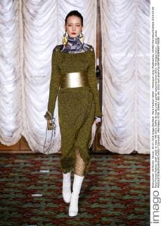 Paris Fashion Week - Veronique Leroy Modenschau 205462 Marineau Starface 2016-03-05 Paris France Fashion week ready to wear AW 2016. Defile de mode pret a porter automne hiver 2016. Véronique Leroy. _sans_perso  Copyright: xMarineaux STAR_205462_002