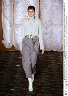 Paris Fashion Week - Veronique Leroy Modenschau 205462 Marineau Starface 2016-03-05 Paris France Fashion week ready to wear AW 2016. Defile de mode pret a porter automne hiver 2016. Véronique Leroy. _sans_perso  Copyright: xMarineaux STAR_205462_009