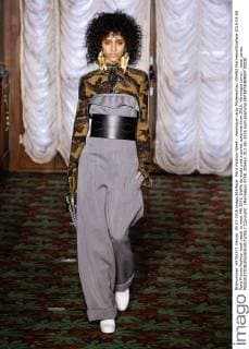 Paris Fashion Week - Veronique Leroy Modenschau 205462 Marineau Starface 2016-03-05 Paris France Fashion week ready to wear AW 2016. Defile de mode pret a porter automne hiver 2016. Véronique Leroy. _sans_perso  Copyright: xMarineaux STAR_205462_012