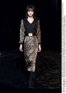 Paris Fashion Week - Emanuel Ungaro Modenschau 205464 Marineau Starface 2016-03-05 Paris France Fashion week ready to wear AW 2016. Defile de mode pret a porter automne hiver 2016. Ungaro. _sans_perso  Copyright: xMarineaux STAR_205464_010