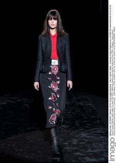 Paris Fashion Week - Emanuel Ungaro Modenschau 205464 Marineau Starface 2016-03-05 Paris France Fashion week ready to wear AW 2016. Defile de mode pret a porter automne hiver 2016. Ungaro. _sans_perso  Copyright: xMarineaux STAR_205464_026
