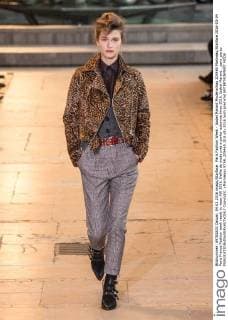 Paris Fashion Week - Isabel Marant Modenschau 205465 Marineau Starface 2016-03-04 Paris France Fashion week ready to wear AW 2016. Defile de mode pret a porter automne hiver 2016. Isabel Marant. _sans_perso  Copyright: xMarineaux STAR_205465_018