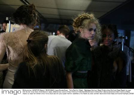Paris Fashion Week - Bakstage Dorhout Mees Modenschau Dorhout Mees Ready to wear Fall Winter show Paris 2016 Fashion week, 644 Cordon Cordon Press  alfonsoxjimenezxvalero Dorhout Mees Ready to wear Fall Winter show Paris 2016