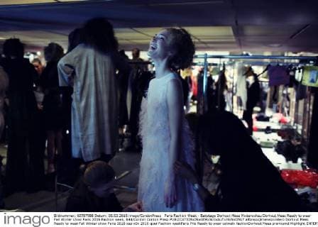 Paris Fashion Week - Bakstage Dorhout Mees Modenschau Dorhout Mees Ready to wear Fall Winter show Paris 2016 Fashion week, 644 Cordon Cordon Press  alfonsoxjimenezxvalero Dorhout Mees Ready to wear Fall Winter show Paris 2016
