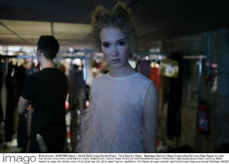 Paris Fashion Week - Bakstage Dorhout Mees Modenschau Dorhout Mees Ready to wear Fall Winter show Paris 2016 Fashion week, 644 Cordon Cordon Press  alfonsoxjimenezxvalero Dorhout Mees Ready to wear Fall Winter show Paris 2016