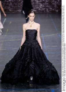 205495 Marineau Starface 2016-03-06 Paris France Fashion week ready to wear AW 2016. Defile de mode pret a porter automne hiver 2016. John Galliano. Editorial use only  Copyright: xMarineaux STAR_205495_021