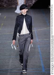 205495 Marineau Starface 2016-03-06 Paris France Fashion week ready to wear AW 2016. Defile de mode pret a porter automne hiver 2016. John Galliano. Editorial use only  Copyright: xMarineaux STAR_205495_025