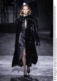 205497 Marineau Starface 2016-03-06 Paris France Fashion week ready to wear AW 2016. Defile de mode pret a porter automne hiver 2016. Nina Ricci. Editorial use only  Copyright: xMarineaux STAR_205497_013
