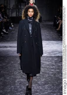 205497 Marineau Starface 2016-03-06 Paris France Fashion week ready to wear AW 2016. Defile de mode pret a porter automne hiver 2016. Nina Ricci. Editorial use only  Copyright: xMarineaux STAR_205497_022