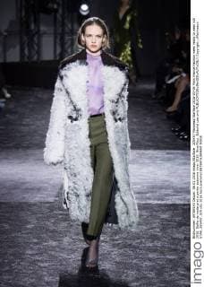 205497 Marineau Starface 2016-03-06 Paris France Fashion week ready to wear AW 2016. Defile de mode pret a porter automne hiver 2016. Nina Ricci. Editorial use only  Copyright: xMarineaux STAR_205497_029
