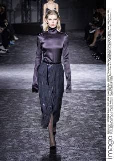 205497 Marineau Starface 2016-03-06 Paris France Fashion week ready to wear AW 2016. Defile de mode pret a porter automne hiver 2016. Nina Ricci. Editorial use only  Copyright: xMarineaux STAR_205497_037