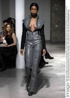 205508 Marineau Starface 2016-03-05 Paris France Fashion week ready to wear AW 2016. Defile de mode pret a porter automne hiver 2016. Fatima Lopes. Fatima Lopes, autumn-winter 2016 Paris, France Editorial use only _sans_perso  Copyright: xMarineaux STAR_205508_015