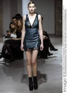 205508 Marineau Starface 2016-03-05 Paris France Fashion week ready to wear AW 2016. Defile de mode pret a porter automne hiver 2016. Fatima Lopes. Fatima Lopes, autumn-winter 2016 Paris, France Editorial use only _sans_perso  Copyright: xMarineaux STAR_205508_020