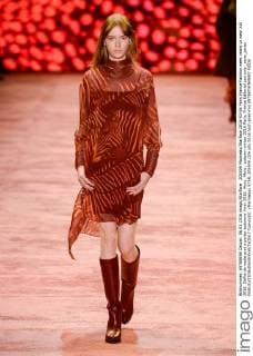 205509 Marineau Starface 2016-03-06 Paris France Fashion week ready to wear AW 2016. Defile de mode pret a porter automne hiver 2016. Akris. Akris , autumn-winter 2016 Paris, France Editorial use only _sans_perso  Copyright: xMarineaux STAR_205509_024
