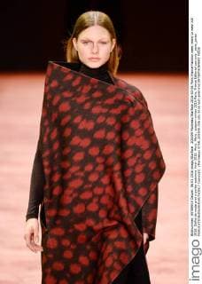 205509 Marineau Starface 2016-03-06 Paris France Fashion week ready to wear AW 2016. Defile de mode pret a porter automne hiver 2016. Akris. Akris , autumn-winter 2016 Paris, France Editorial use only _sans_perso  Copyright: xMarineaux STAR_205509_036