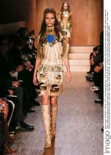 205516 Marineau Starface 2016-03-06 Paris France Fashion week ready to wear AW 2016. Defile de mode pret a porter automne hiver 2016. Givenchy. Givenchy , autumn-winter 2016 Paris, France Editorial use only _sans_perso  Copyright: xMarineaux STAR_205516_011