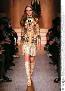 205516 Marineau Starface 2016-03-06 Paris France Fashion week ready to wear AW 2016. Defile de mode pret a porter automne hiver 2016. Givenchy. Givenchy , autumn-winter 2016 Paris, France Editorial use only _sans_perso  Copyright: xMarineaux STAR_205516_012